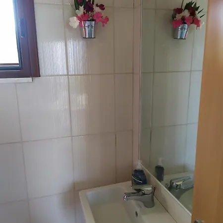 Apartment De La *